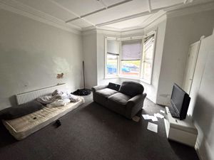 Photo 11- click for photo gallery